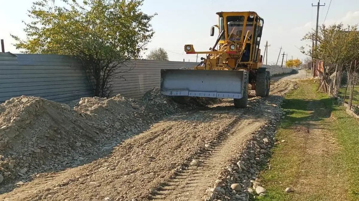 Новости Ингушетии: На нескольких улицах села Троицкое завершаются дорожные работы