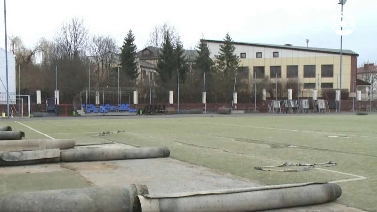 Новости Ингушетии: В столице Ингушетии активно ведут капремонт важнейшего спортивного объекта