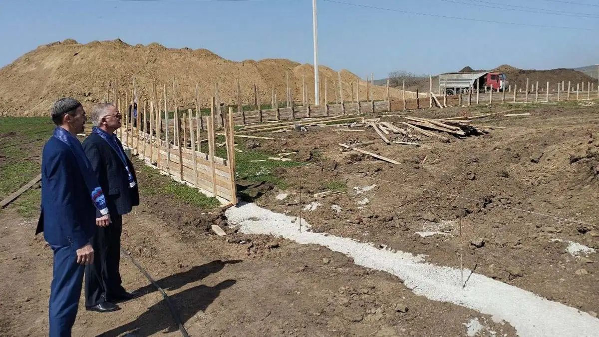 Новости Ингушетии: Партдесант «Единой России» в Малгобекском районе проверил ход строительства детского сада в с.п. Южное