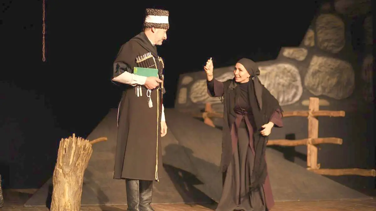 Новости Ингушетии: ГӀалгӀайче «БӀаьшерен боадонгара» яха спектакль го йиш я, маьха чухьнахьа луча билетах