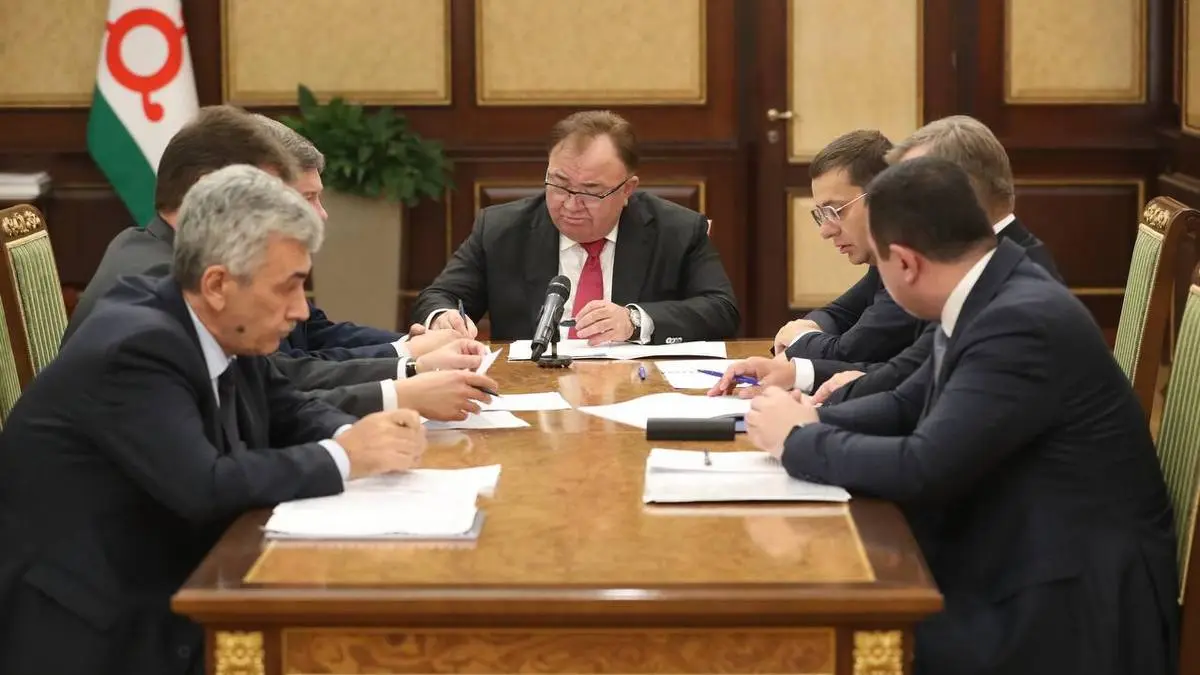 Новости Ингушетии: Махмуд-Али Калиматов и Роман Левченко отметили важность совместных усилий для развития электросетевого комплекса Ингушетии