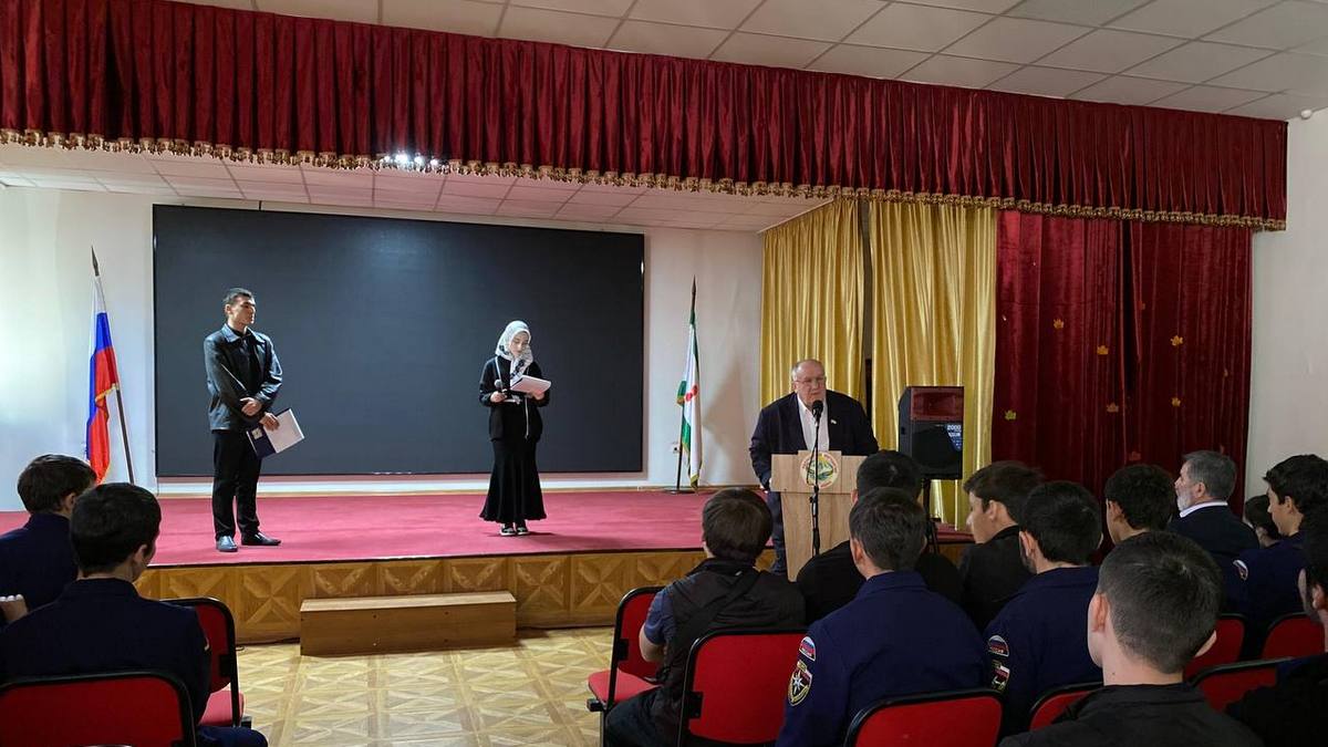 Студенты Сунжи говорили о последствиях  трагических событий осени 1992 года