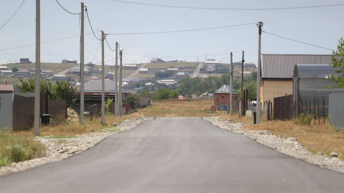 Новости Ингушетии: В селе Плиево Ингушетии завершена реконструкция улицы Алхаста Плиева