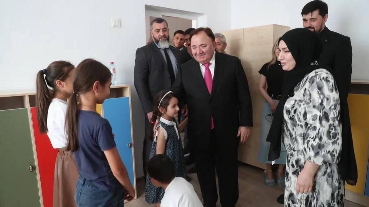 Глава Ингушетии посетил новый детский сад в селе Южном Малгобекского района