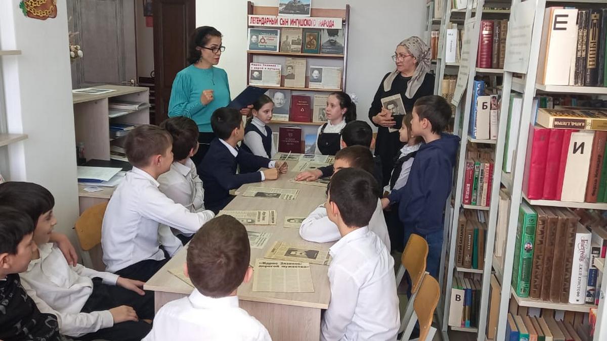 В Новом Реданте почтили память Идриса Зязикова