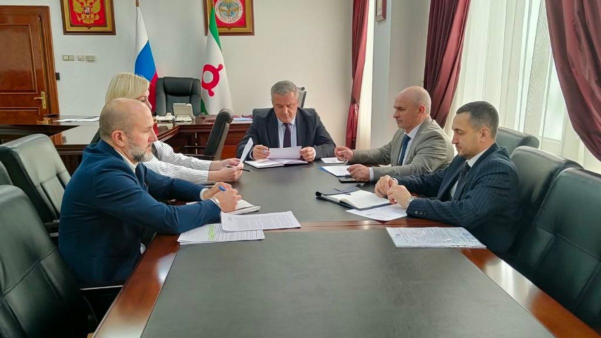 Руслан Гагиев провел встречу с руководителем избиркома Ингушетии