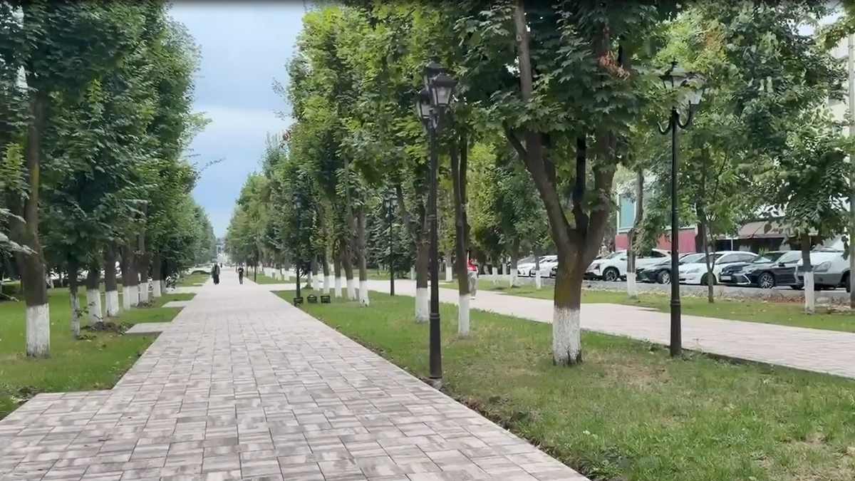 Новости Ингушетии: Реконструкцию Аллеи Победы в Назрани оценил замполпреда Президента России