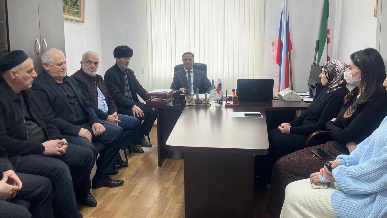 В ТИКе Малгобекского района рассмотрели вопрос о передаче вакантного мандата