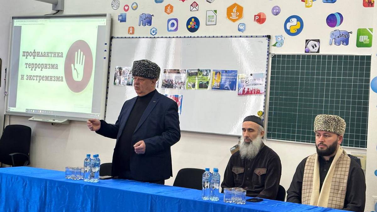 Магӏалбикерча № 16 йолча ишколе, дешархой зуламах лорабеш кхетаче хилар