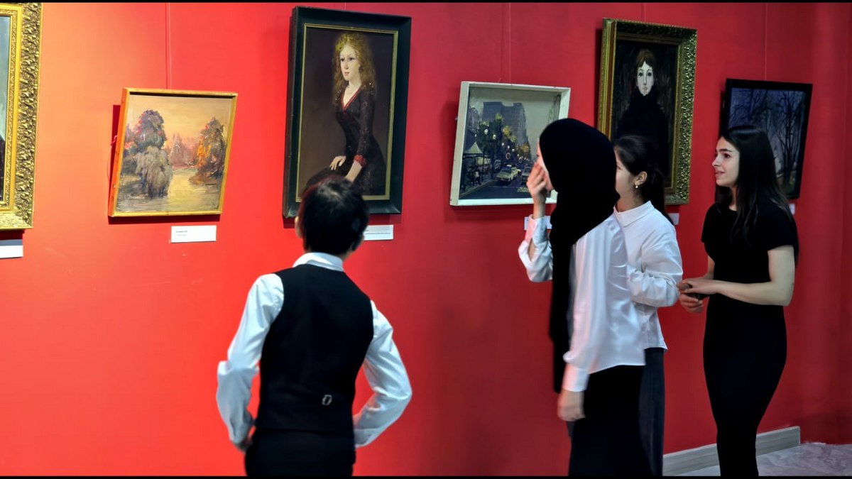 Дети с ОВЗ стали гостями Художественной галереи Ингушетии