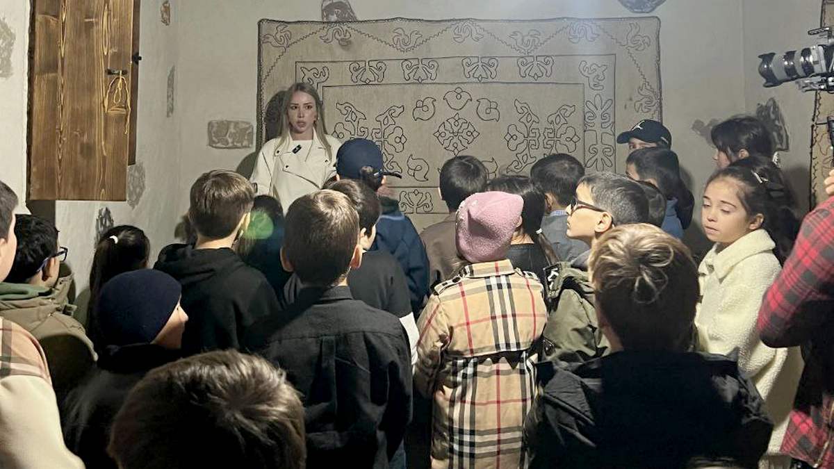 В преддверии Дня народного единства в Магасе провели экскурсию для детей