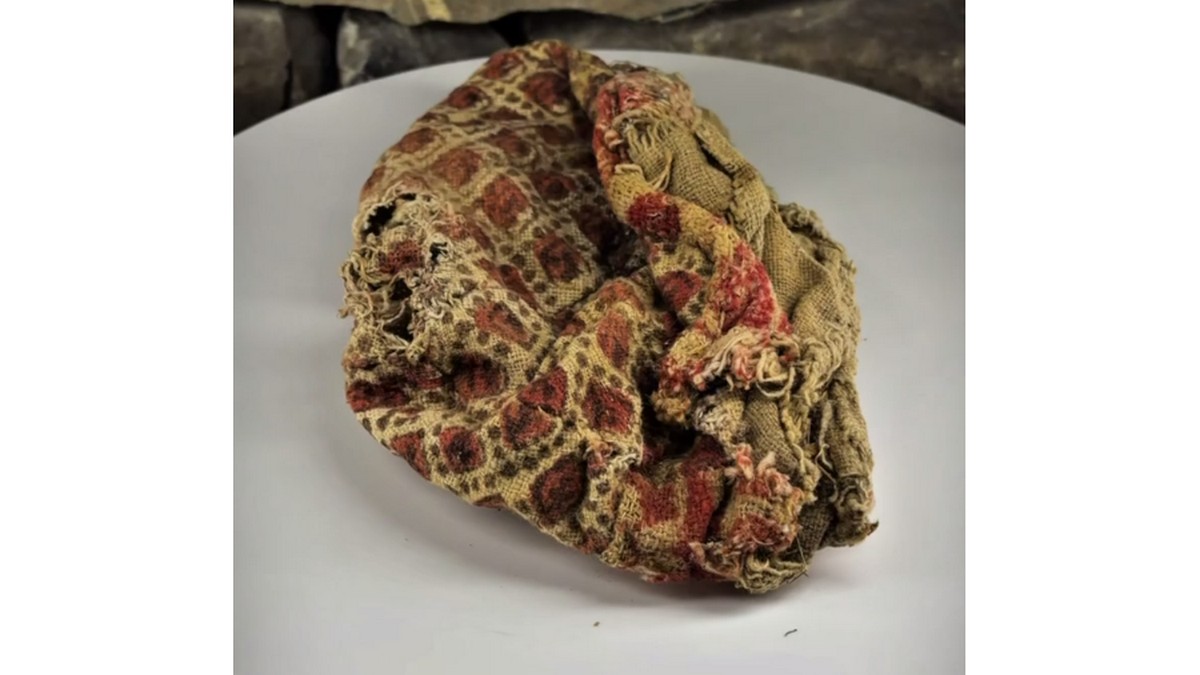 В Ингушетии представили мужской головной убор из комплекса Гирети