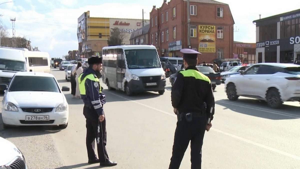 Инспекторы ГИБДД Ингушетии проверили более сотни транспортных средств