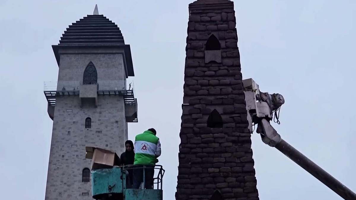 Новости Ингушетии: В Магасе установили рекорд, создав 10-метровое кондитерское сооружение