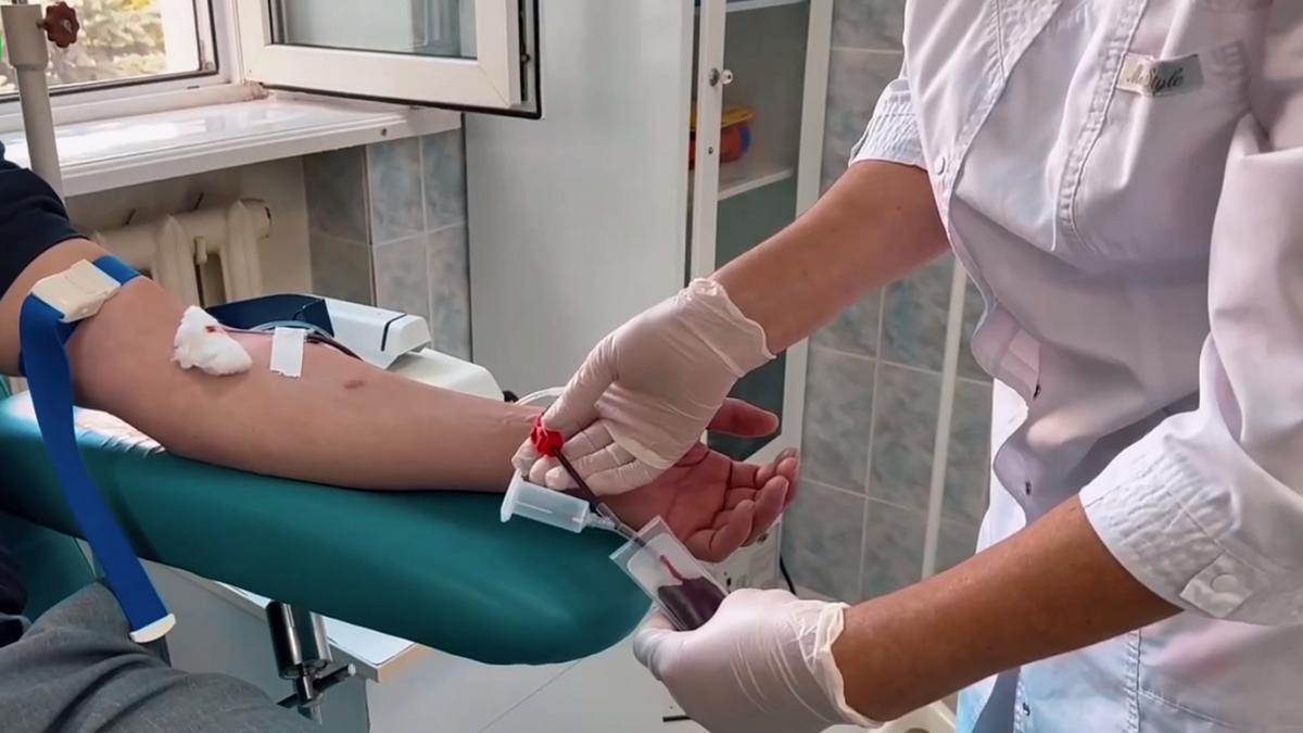 100 жителей Ингушетии пожертвовали свою кровь для больных