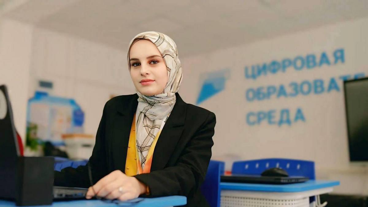 Новости Ингушетии: В Ингушетии педагог Танзила Аушева стала «Советником месяца» за май