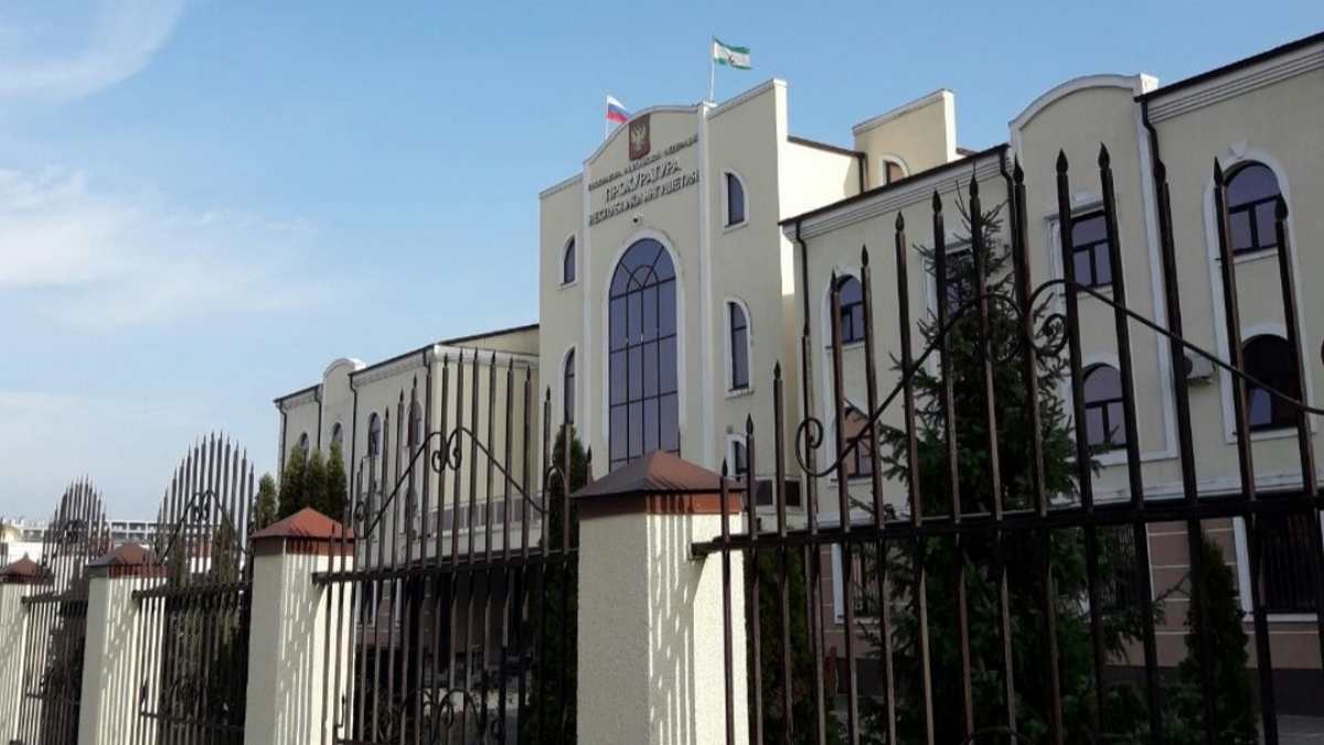 Бывшего главврача крупного медицинского учреждения в Ингушетии ждет суд