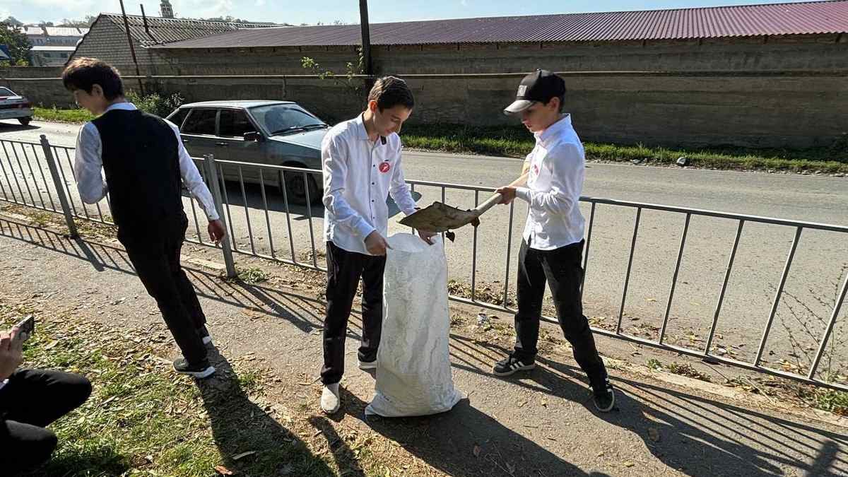 Новости Ингушетии: Во Всемирный день земли школьники Ингушетии провели субботники