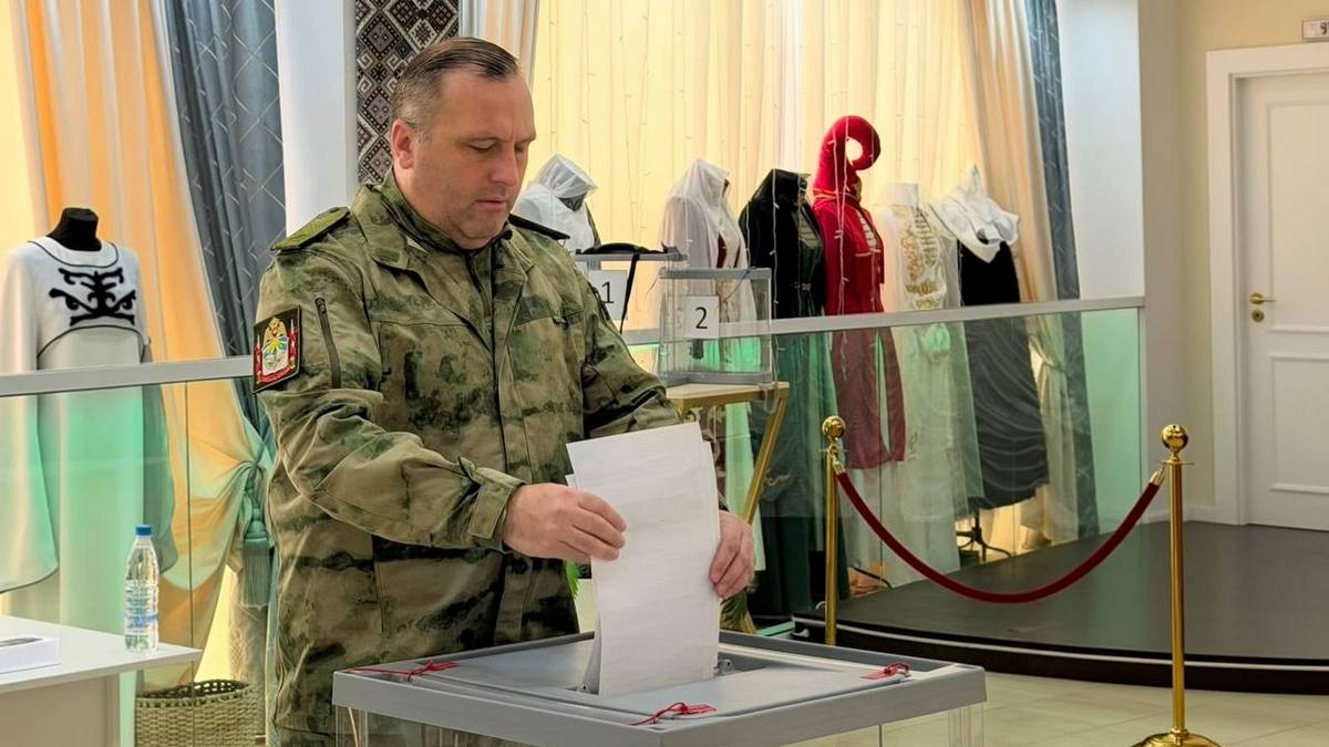 Бойцы Росгвардии в Ингушетии приняли участие в выборах