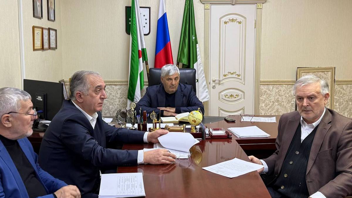 В Малгобекском районе Ингушетии обсудили задачи по укреплению бюджета