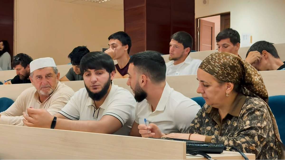 Новости Ингушетии: В ИнгГУ провели инструктаж перед отправкой студентов на отдых в Анапу