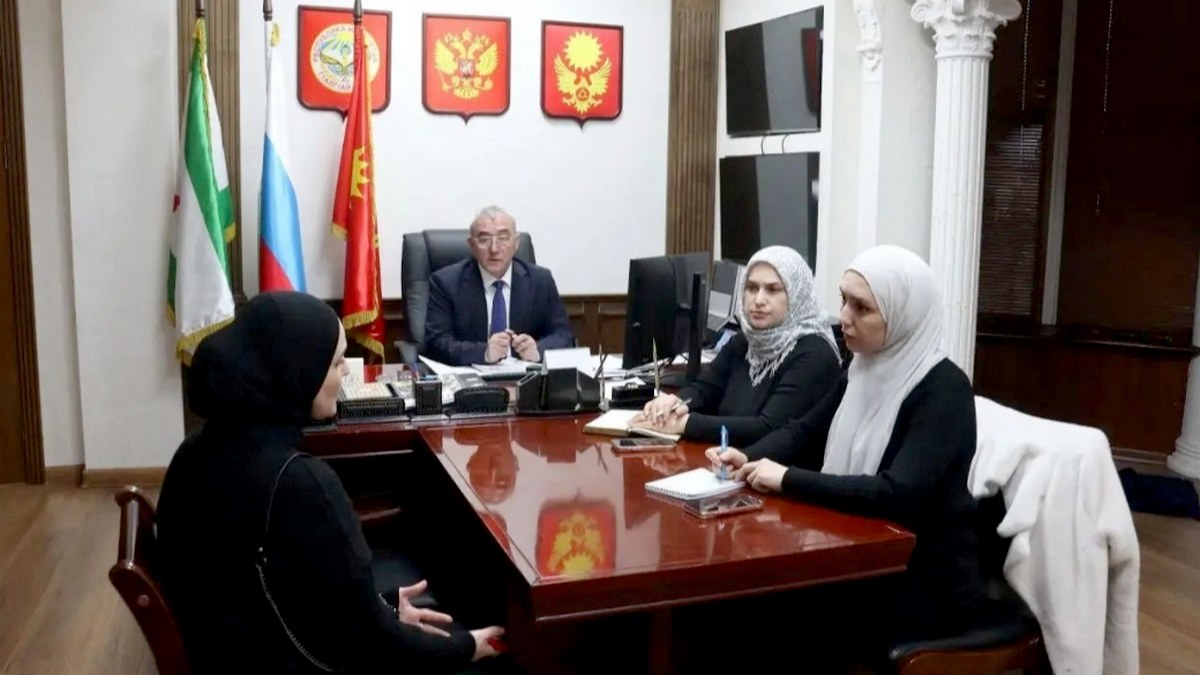 В Магасе Ингушетии провели встречу с  семьями участников СВО