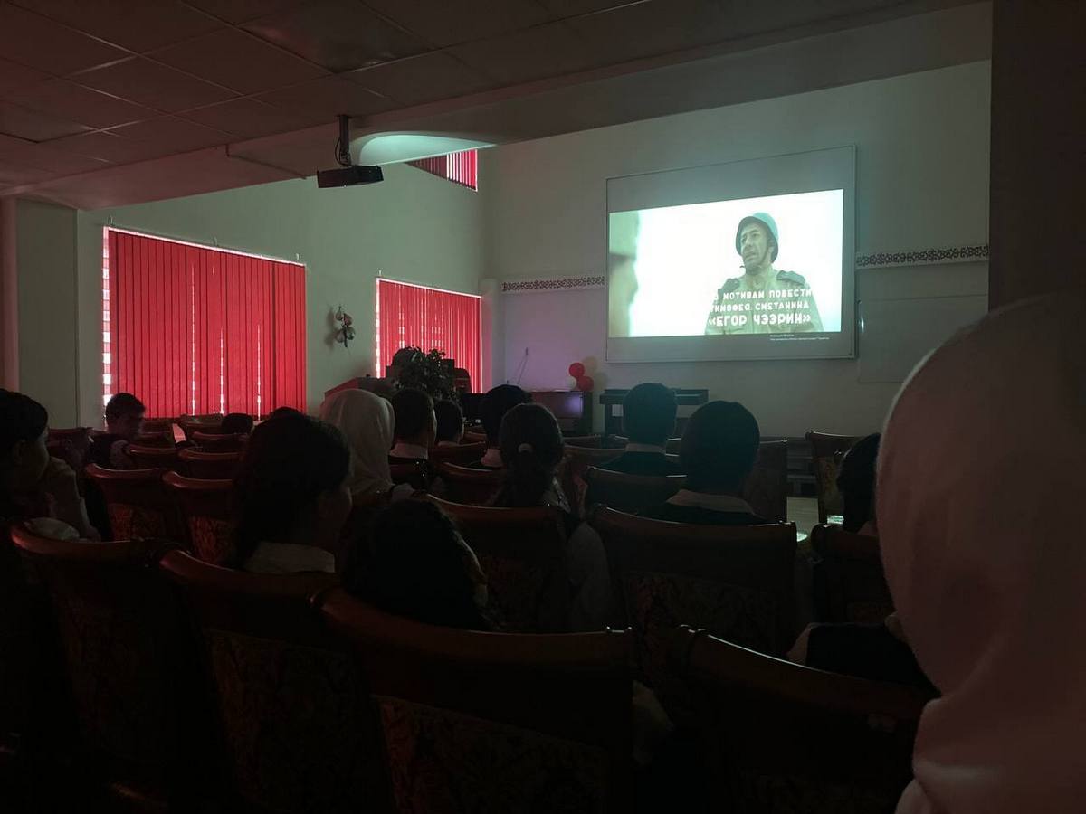 Наьсарен лицее советски халкъ Iазапе лоаттадарах бейнараш дагалаьцар