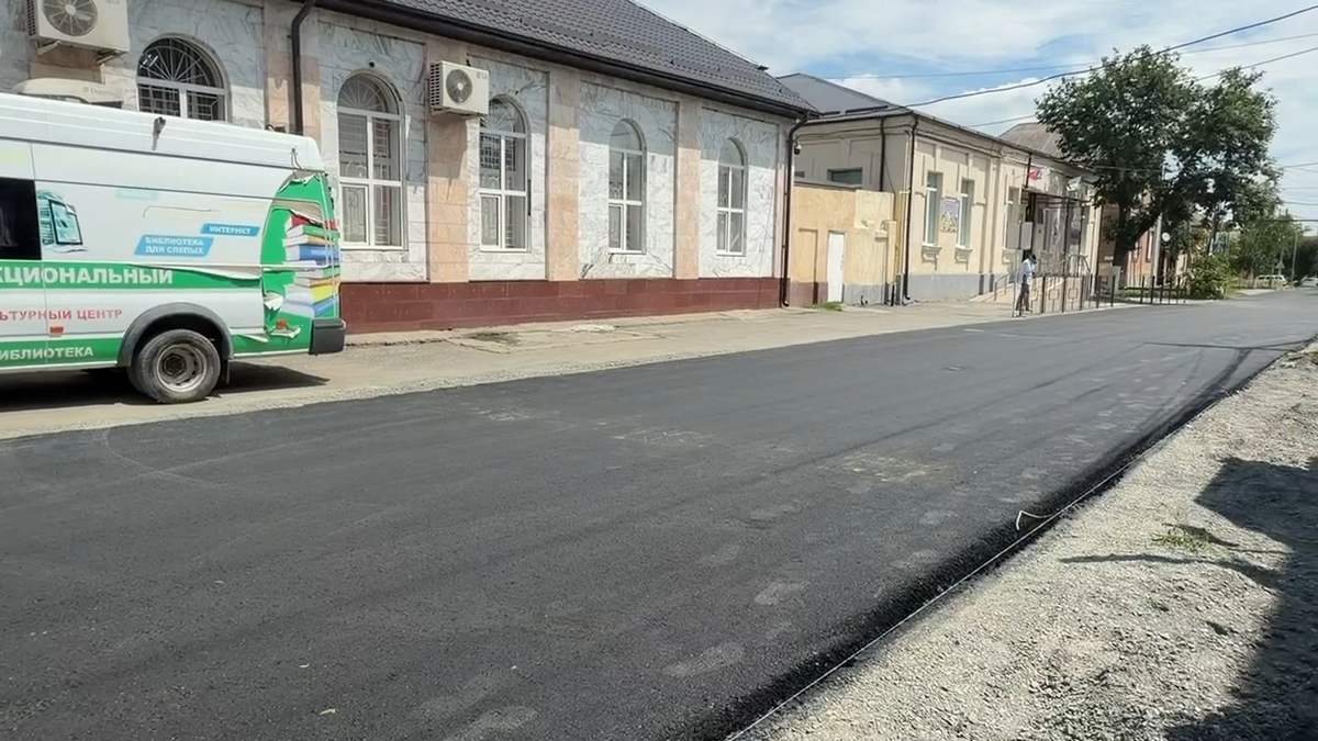 Новости Ингушетии: В Сунже восстановили дорожное покрытие на улице Луначарского