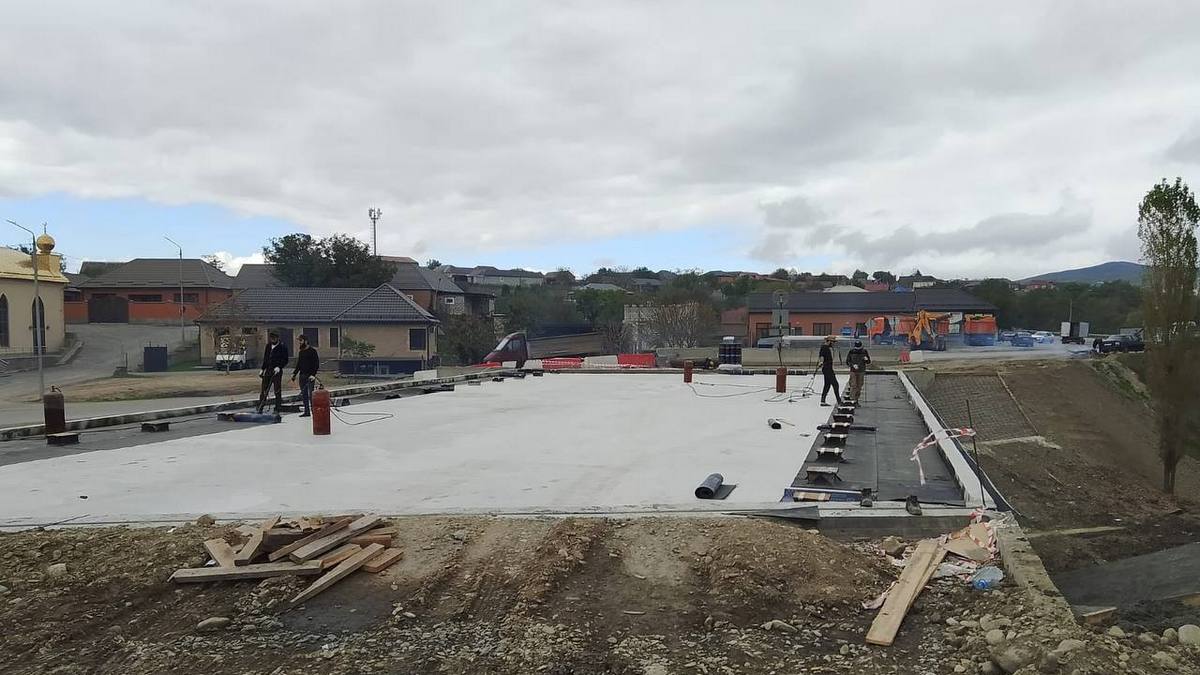 Новости Ингушетии: В селе Средние Ачалуки Ингушетии продолжается реконструкция моста