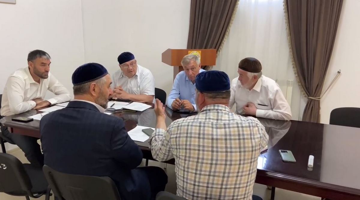 Новости Ингушетии: В администрации Назрановского района обсудили безопасность на дорогах