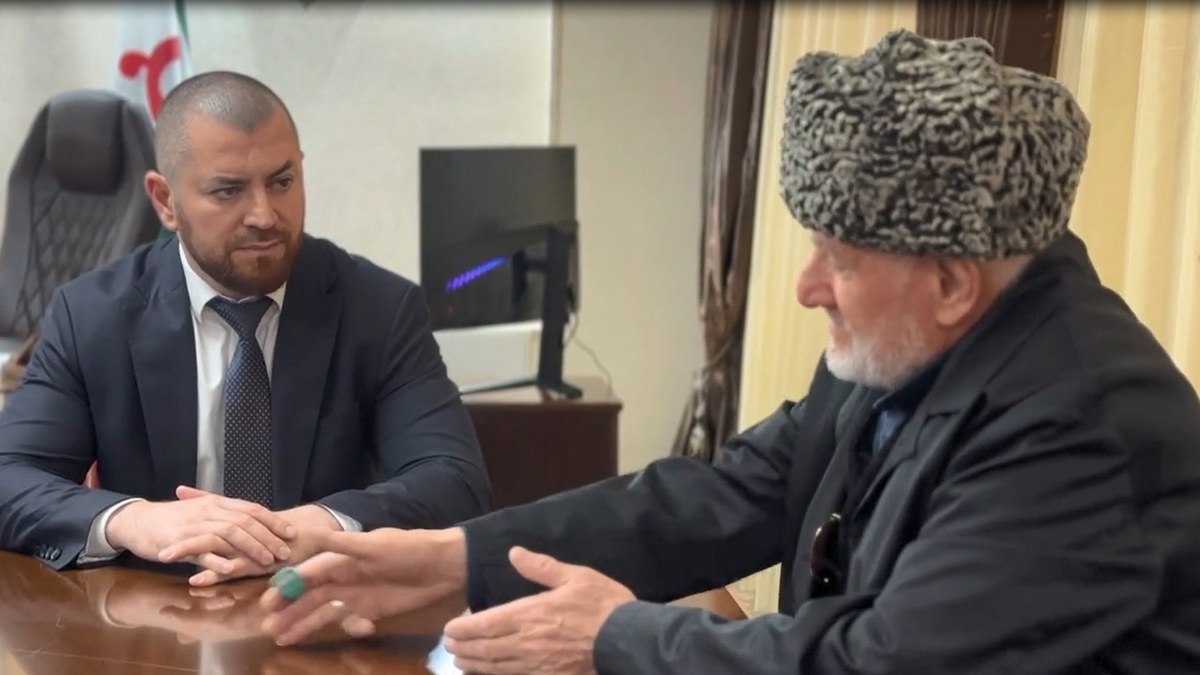 Новости Ингушетии: Пять обращений поступило к мэру Сунжи во время приема граждан
