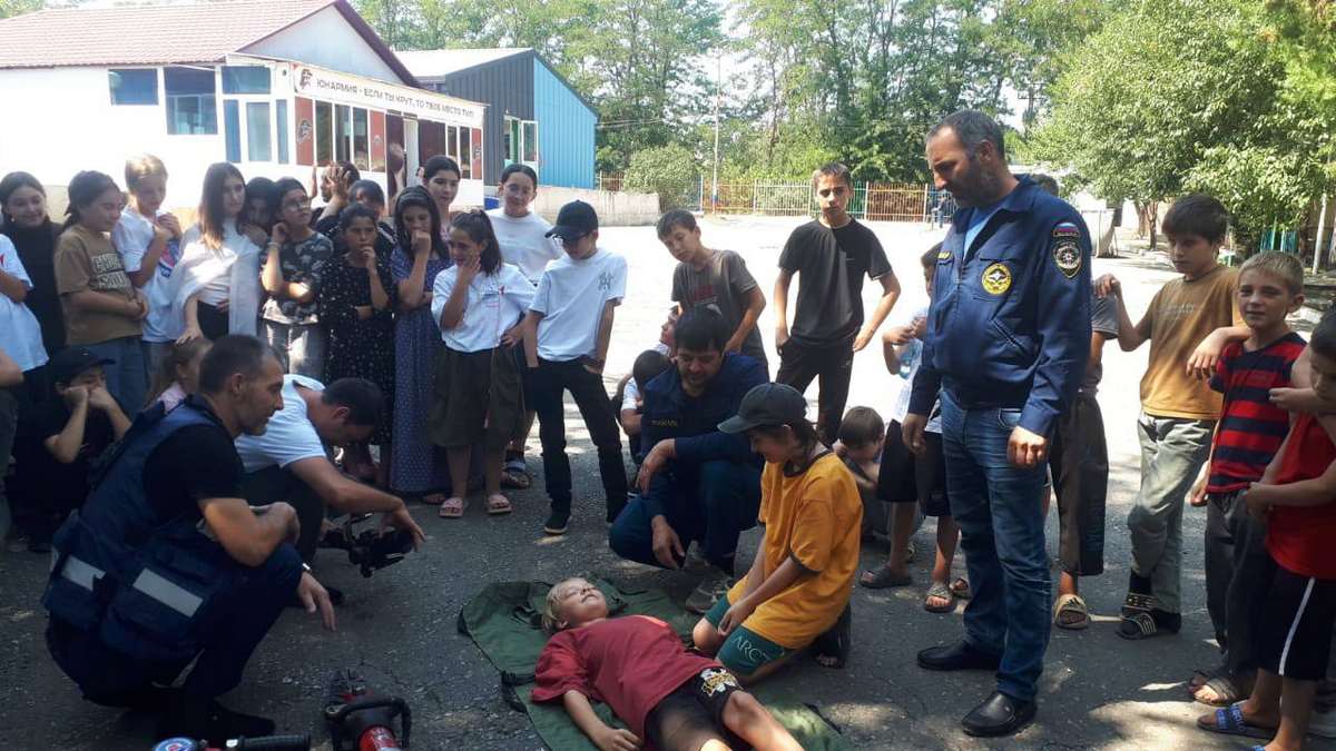 Новости Ингушетии: Спасатели Ингушетии провели учебно-тренировочные занятия с детьми