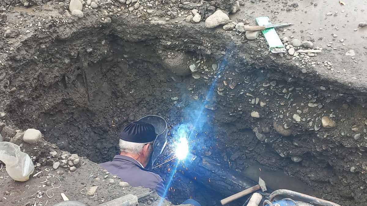 Новости Ингушетии: В Карабулаке оперативно ликвидировали последствия аварии на водопроводе
