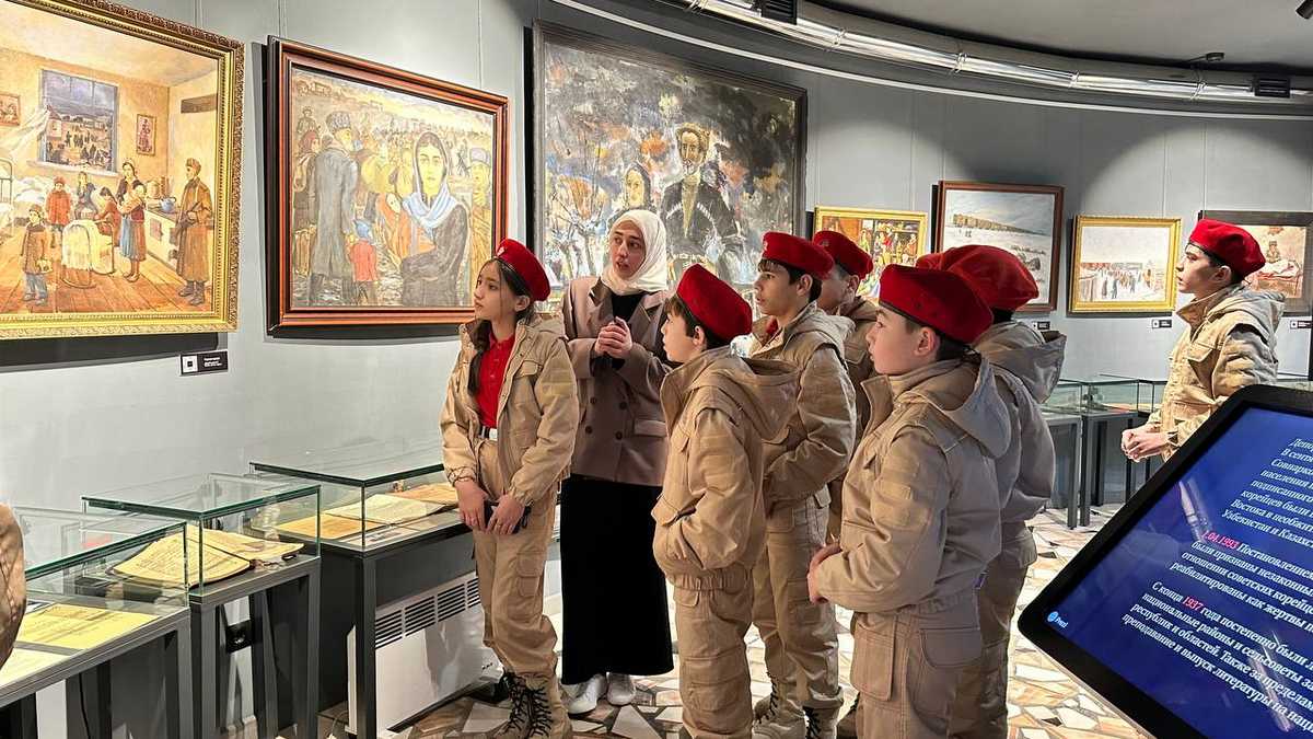 Юнармейцы Ингушетии побывали на экскурсии в МКЖР