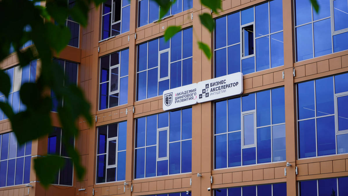 В «Школе 21» Магаса дан старт собственной системе для работы с ИИ