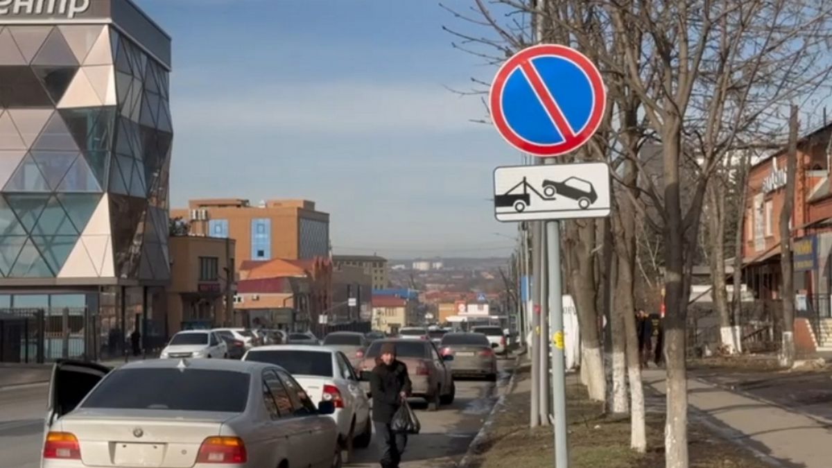 В Назрани Ингушетии выписали штрафы нарушителям правил парковки