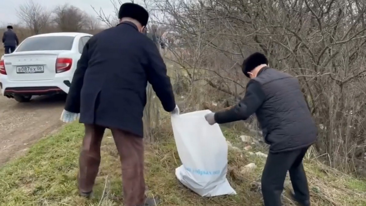 Новости Ингушетии: Жители Карабулака очистили общественные территории города