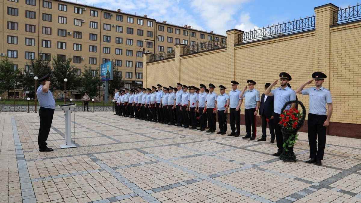 В МВД Ингушетии почтили память погибших сотрудников