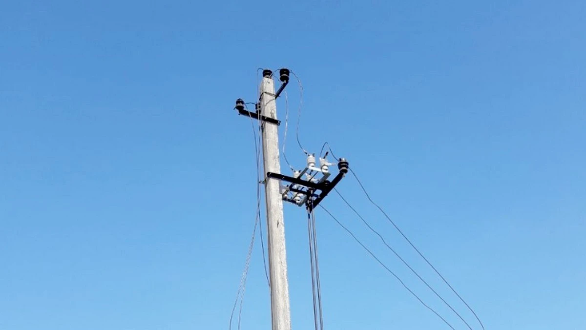 Новости Ингушетии: В Карабулаке Ингушетии  бригады РЭС восстанавливают линии электроснабжения