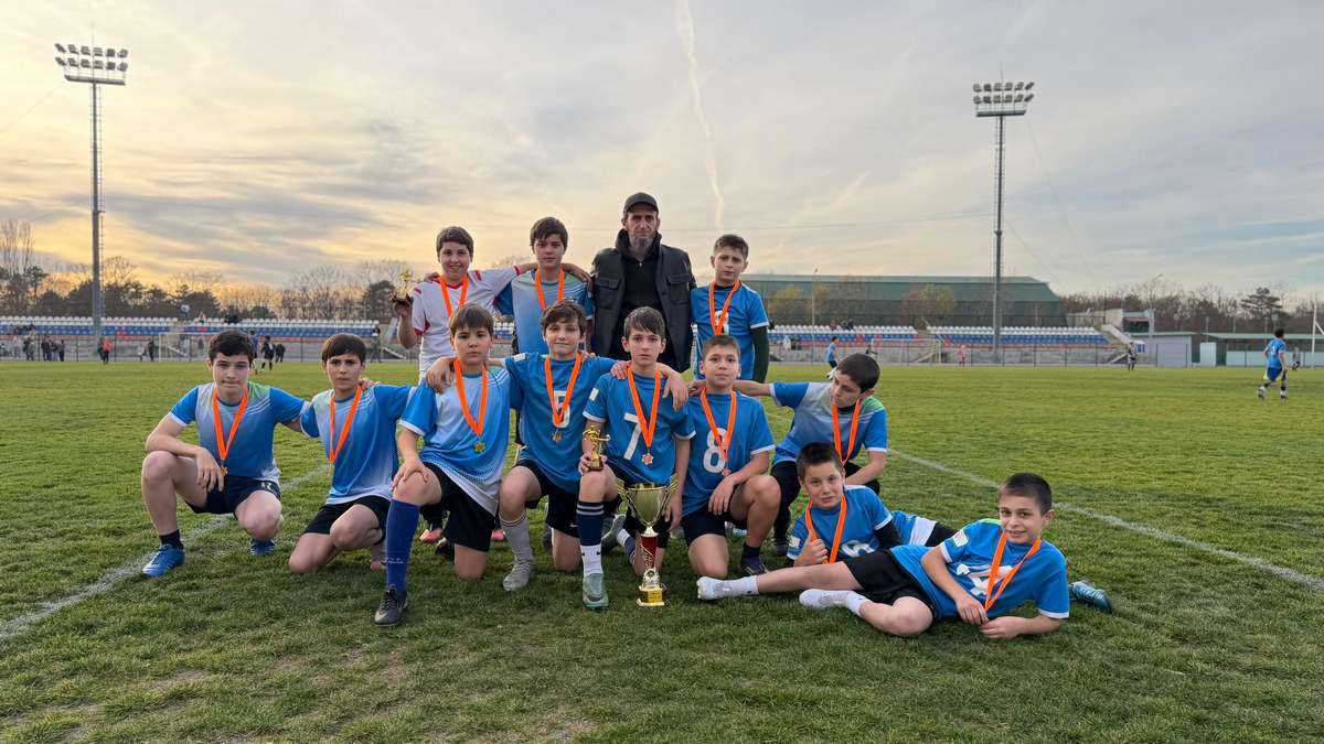 Две футбольные команды Ингушетии стали призерами турнира в Лермонтове