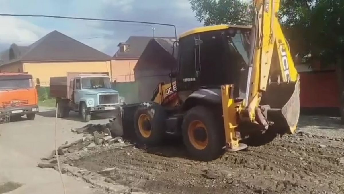 Новости Ингушетии: Шолжа-Шахьарерча Керда доттагӏал оалача урам тӏа, асфальт булларгба