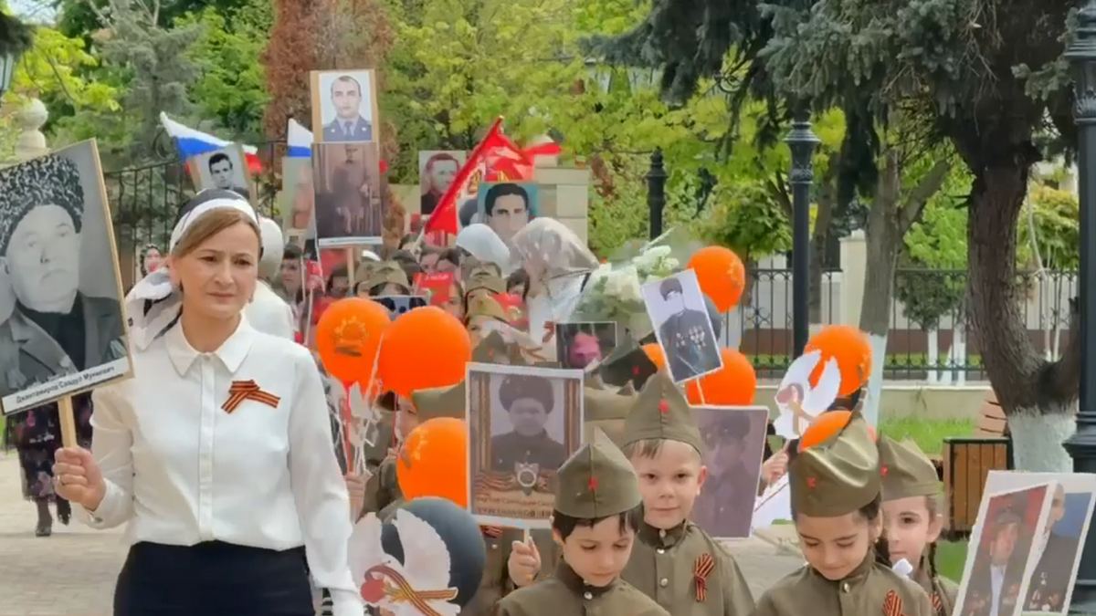 Новости Ингушетии: В Сунже прошел детский «Бессмертный полк»