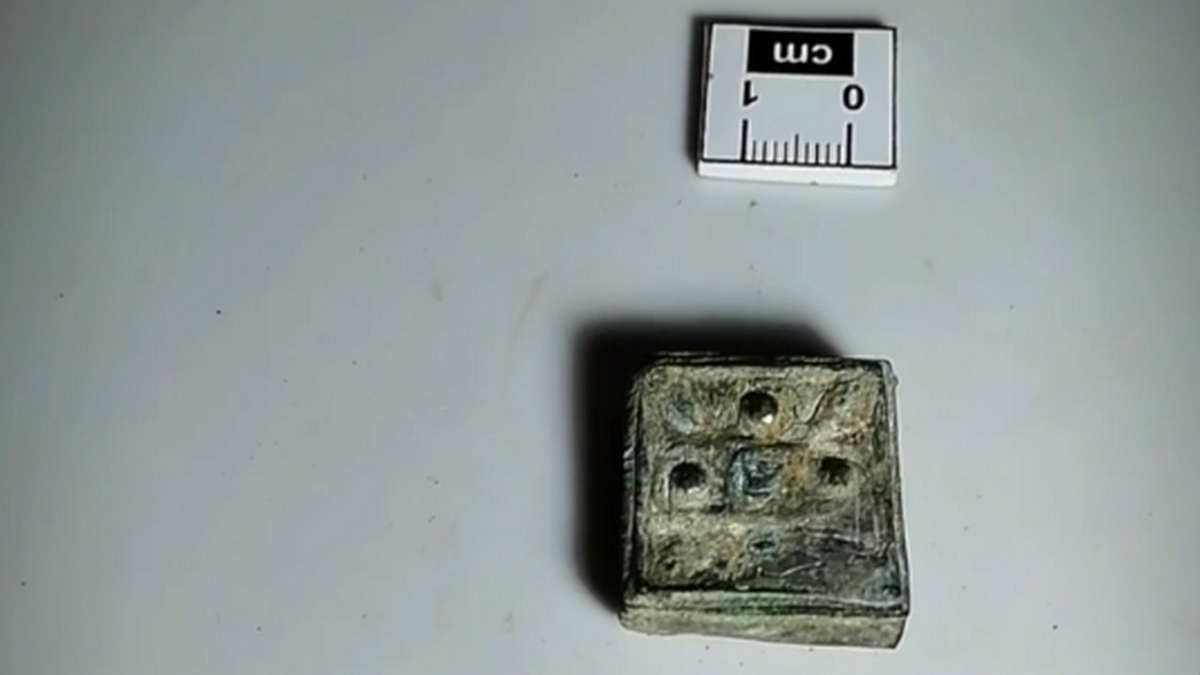 В Гирети Ингушетии во время раскопок обнаружили накладку на ремень