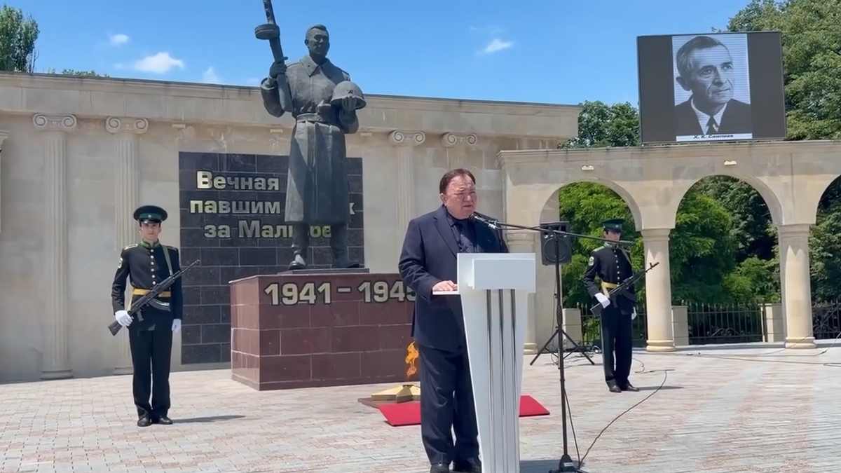 Новости Ингушетии: В Малгобеке почтили память жертв нападения 2004 года