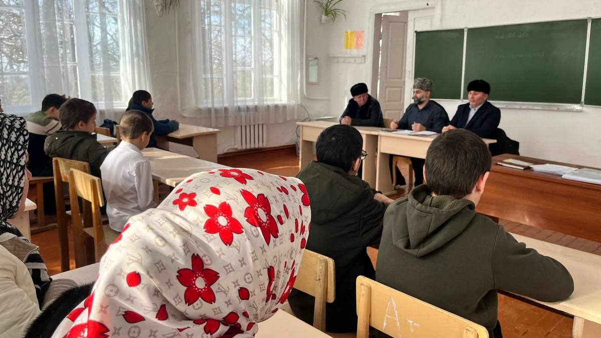 В Вознесенской школе № 2 провели беседу об угрозах экстремизма и терроризма