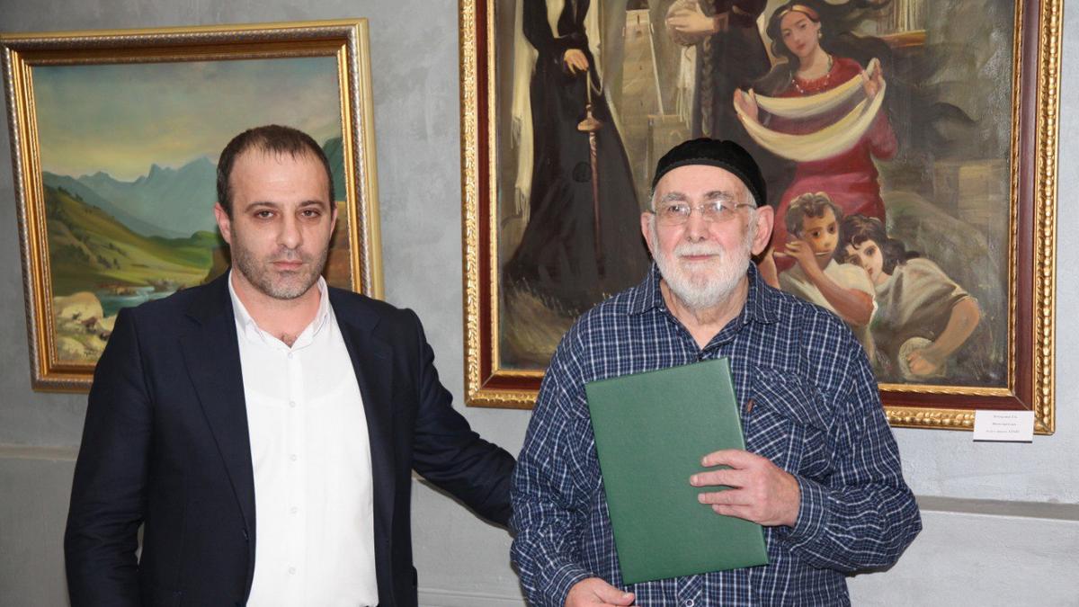 В Ингушетии открылась выставка народного художника Зелимхана Эсмурзиева