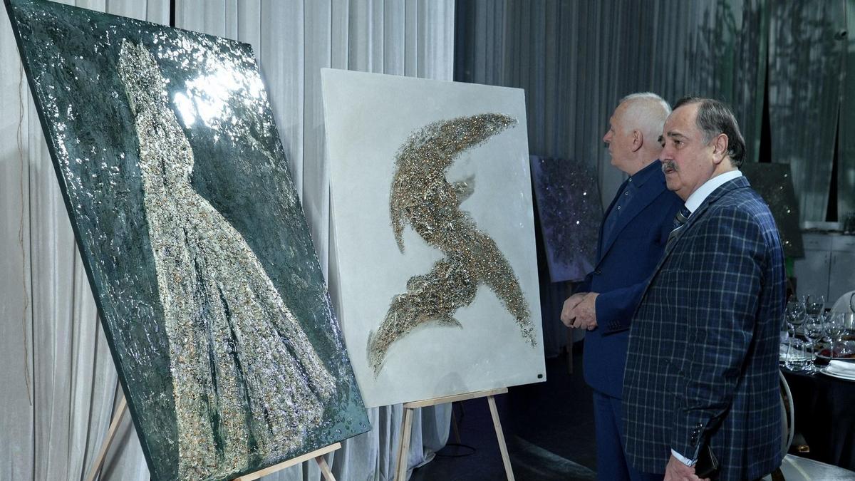 Новости Ингушетии: В Барвихе прошла выставка художницы Эльмиры Куштовой