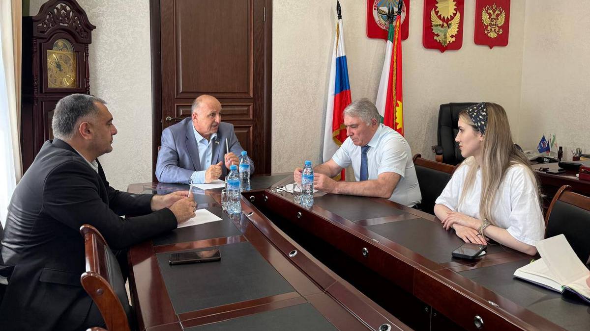 Новости Ингушетии: В Парламенте Ингушетии прошел прием граждан по вопросам СВО
