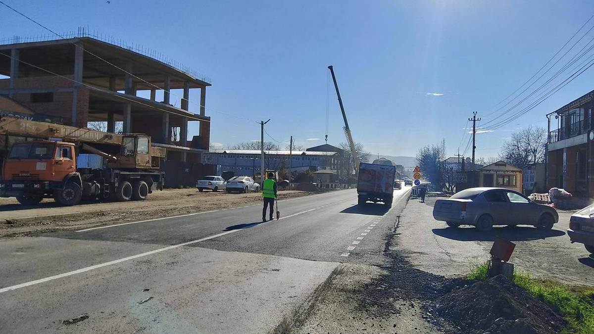 В Ингушетии общественные контролеры проверили мост в Карабулаке