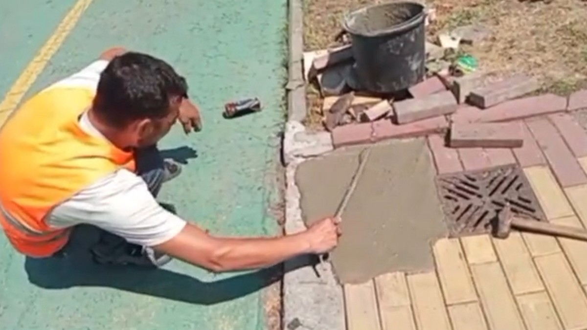 Новости Ингушетии: В Магасе обновили дождеприёмный колодец на проспекте Зязикова